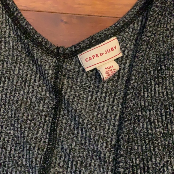 Cardigan - Picture 2 of 3